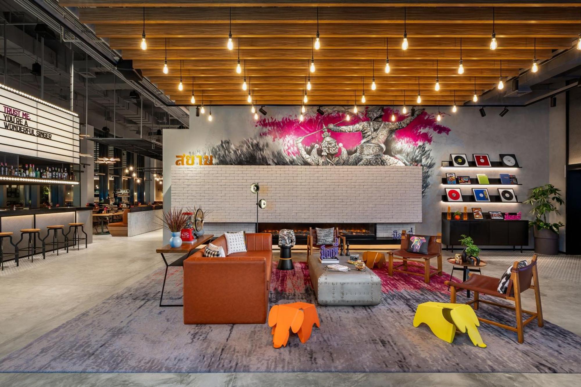 Hotel Moxy Bangkok Ratchaprasong Exteriér fotografie