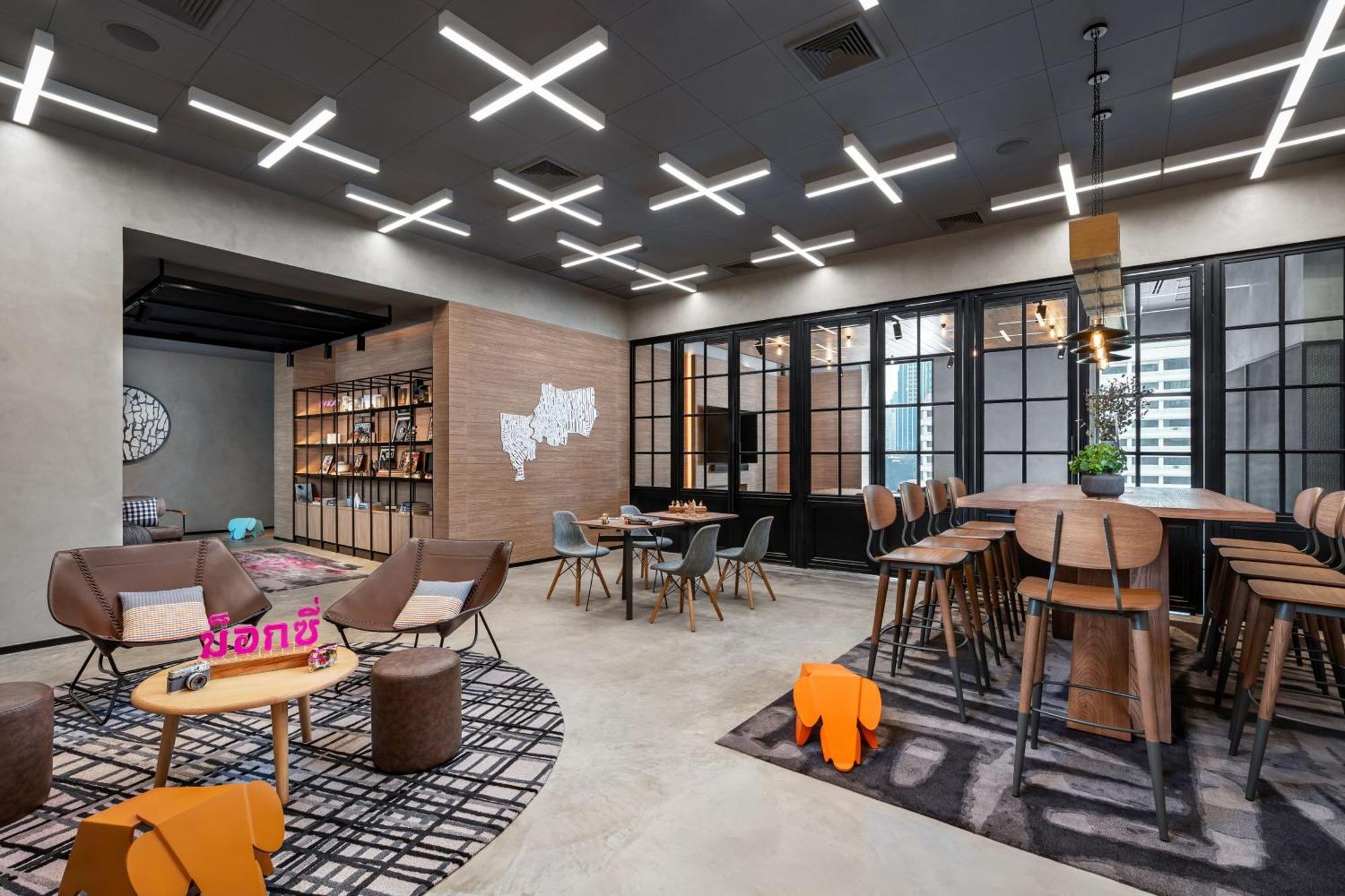 Hotel Moxy Bangkok Ratchaprasong Exteriér fotografie