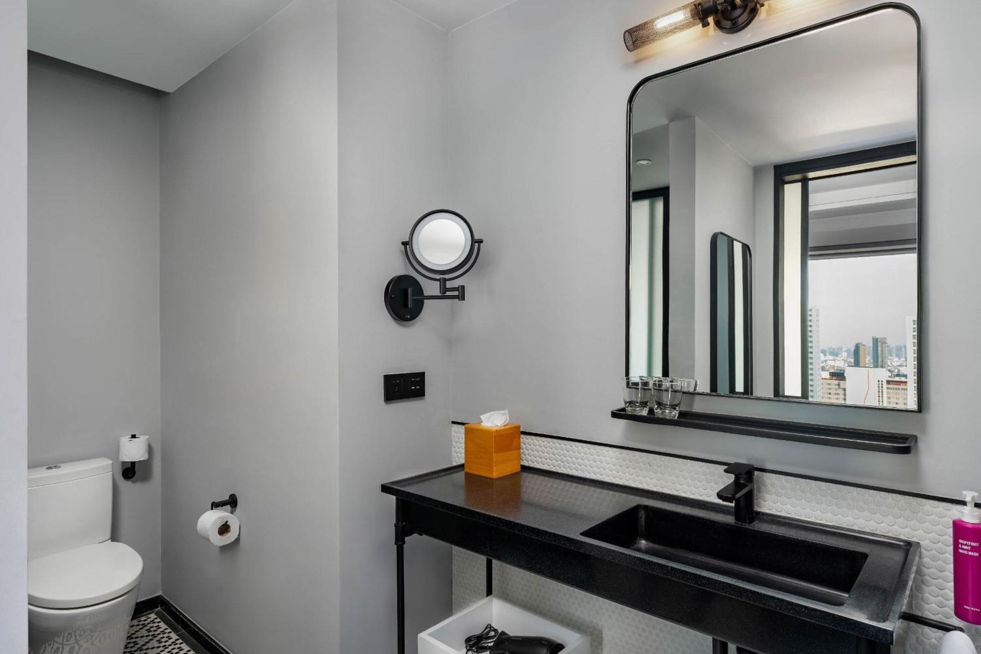 Hotel Moxy Bangkok Ratchaprasong Exteriér fotografie